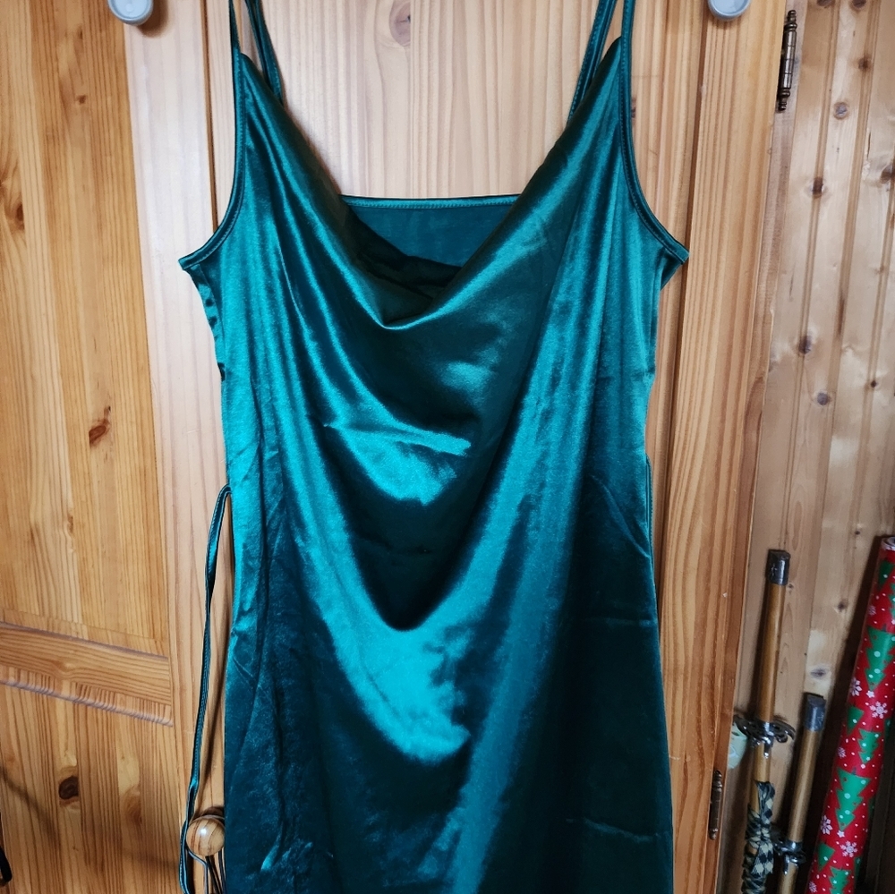 COPY - Nwt Womens Zaful Dress - Picture 3 of 9